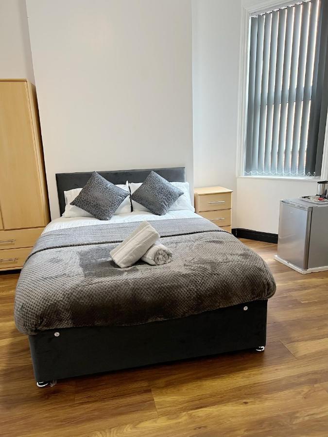 M Sisters Luxury Home In Ng6 Nottingham Bagian luar foto