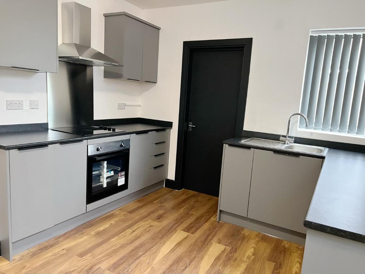 M Sisters Luxury Home In Ng6 Nottingham Bagian luar foto