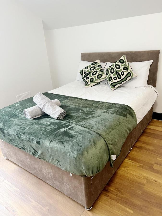 M Sisters Luxury Home In Ng6 Nottingham Bagian luar foto